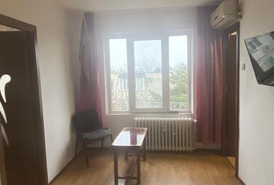 Apartament cu 2 camere semidecomandat, mobilat în Tomis Nord