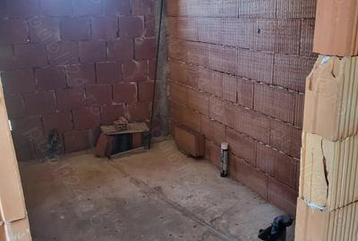 Teren de 30 mp, în Budești - 1