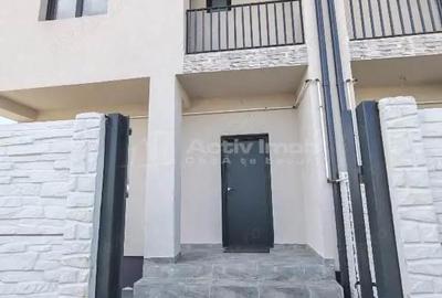 Casă cu 5 camere cu Teren 300 Mp în Alexandriei - 2