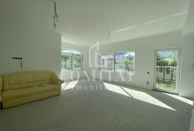 Casă de vânzare | Dispunere pe 2 niveluri | Localitatea Dezmir - 1