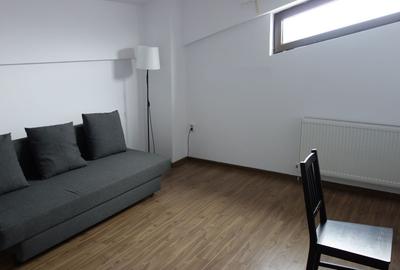 Apartament cu 3 camere semidecomandat în Dămăroaia - 3
