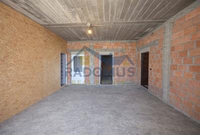 Casă individuală cu 6 camere cu Canalizare în Lipănești - 7