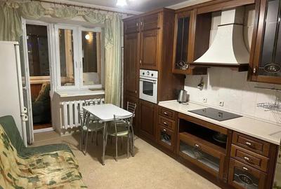 Garsonieră în Romană - 2