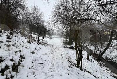 Teren de 2800 mp, în Micești