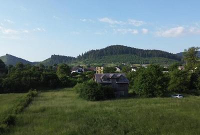 Teren 10304 mp cu casa locuibila! In Bucovina, Zona M... - 3
