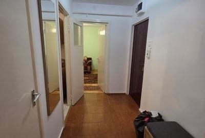 Apartament cu 3 camere - zona Podu Ros - restaurant Cotnari - 4