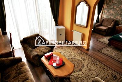 Pensiune aproape de centru,10 camere,13 băi,1 restaurant - 3