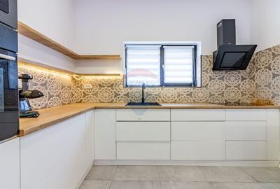 Casă cu 5 camere cu Teren 278 Mp în Corbeanca - 7