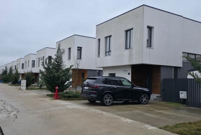 Casă cu 3 camere în Central - 2