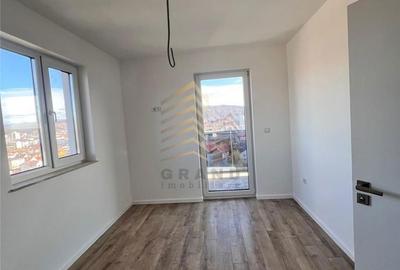 Apartament cu 3 camere în Central - 4