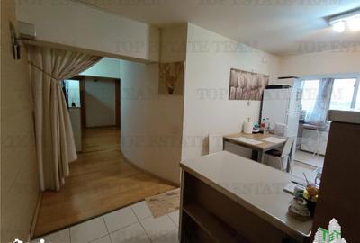 Apartament cu 3 camere decomandat în Grivița - 15