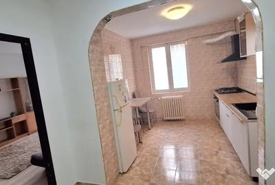 Apartament cu 2 camere semidecomandat în Titan - 12