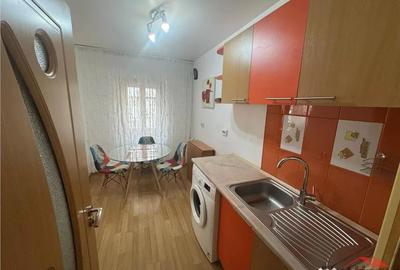 Apartament cu 2 camere decomandat în Central - 8