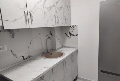 Garsonieră decomandată în Sebastian - 2