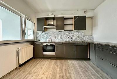 Casă cu 7 camere cu Teren 470 Mp în Șagului - 11