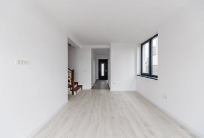 Duplex cu 5 camere cu Canalizare în Mehala - 3