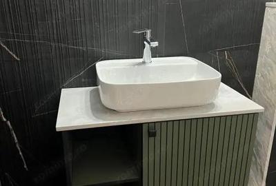 Casă cu 12 camere cu Teren 380 Mp în Central - 1