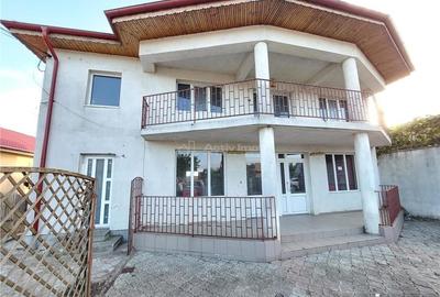 Casă cu Teren 1400 Mp în Mărăcineni - 11