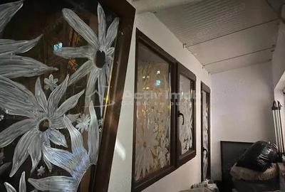 APARTAMENT 3 CAMERE DECOMANDAT INEL 2 - 6