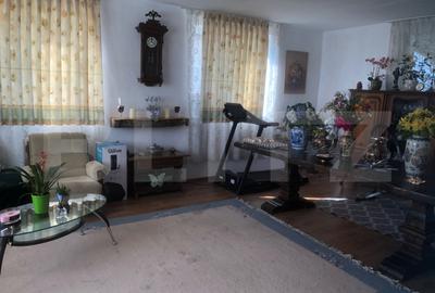 Casă cu 5 camere cu Teren 1000 Mp în Careiului - 6