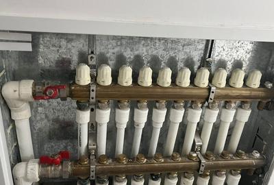 Casă individuală cu 4 camere cu Canalizare în Central - 26