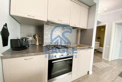 Mamaia Central - 2 Camere modern, balcon si vedere la Lac - 11