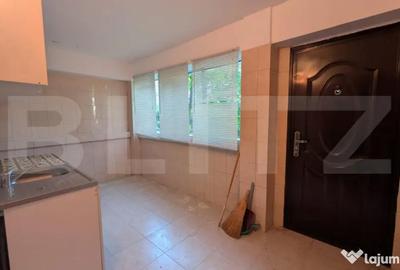 Casă cu 3 camere cu Teren 1159 Mp în Central - 9