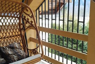 Casă cu 6 camere cu Teren 728 Mp în Piatra Arsă - 11