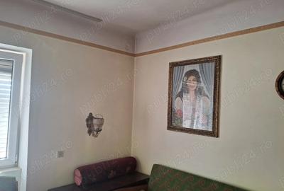 Casă cu 4 camere în Central - 6