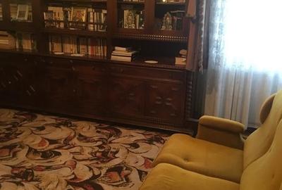 Apartament cu 4 camere decomandat în Central - 4