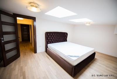 Apartament cu 5 camere decomandat în Central - 8