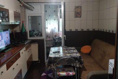 Apartament cu 2 camere în Viziru 1 - 3