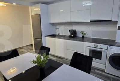 Apartament cu 2 camere decomandat, mobilat în Carpați 2 - 3