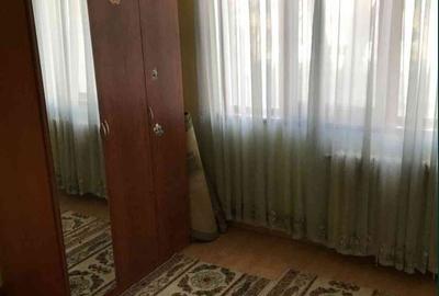 Apartament cu 3 camere semidecomandat în 1 Decembrie 1918 - 2