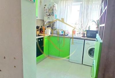 Apartament cu 3 camere decomandat în Buziașului - 16