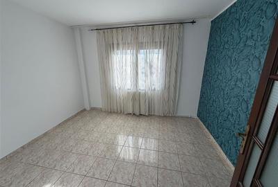 Apartament 3 camere , etaj 1 , 81 mp, CT, zona Lidl (fosta Autogara) - 13