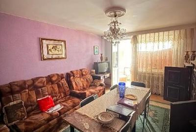 Apartament cu 4 camere decomandat în Mărăței - 1