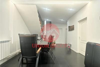 Casă cu 5 camere cu Canalizare în Valu lui Traian - 2