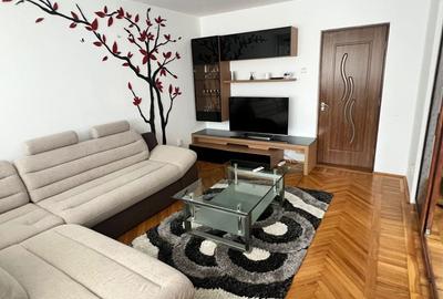 Apartament cu 3 camere decomandat în Micro 39 - 2