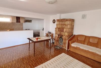 CASA MARE - INTIMA CU PEISAJ -  CHEIA JUD. PRAHOVA - 5