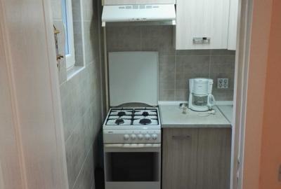 Apartament cu 2 camere semidecomandat în P-ța Doina - 5