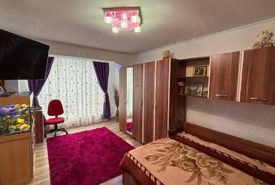 Garsonieră decomandată în Central - 2