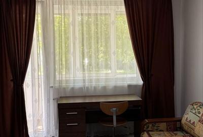 Apartament cu 2 camere decomandat în Cornișa - 3