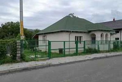 Casă cu 3 camere cu Teren 860 Mp în Central - 8