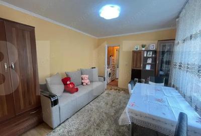 Apartament de 2 camere,etaj intermediar,32 mp,zona Tudor Vladimirescu