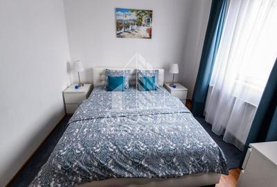 Apartament cu 3 camere decomandat, mobilat în P-ța Unirii