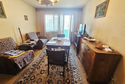 De vânzare – Apartament 3 camere, decomandat – Zona Mărășești - 2