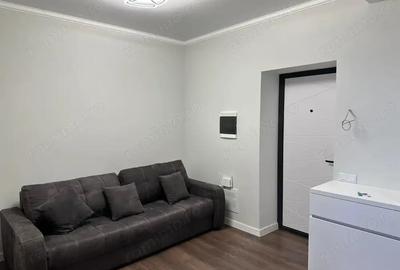 Apartament cu 2 camere decomandat în Doamna Ghica