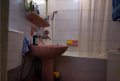 Apartament cu 2 camere semidecomandat, mobilat în Noua