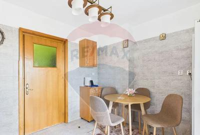 Apartament cu 4 camere decomandat, mobilat în P-ța Alba Iulia - 11